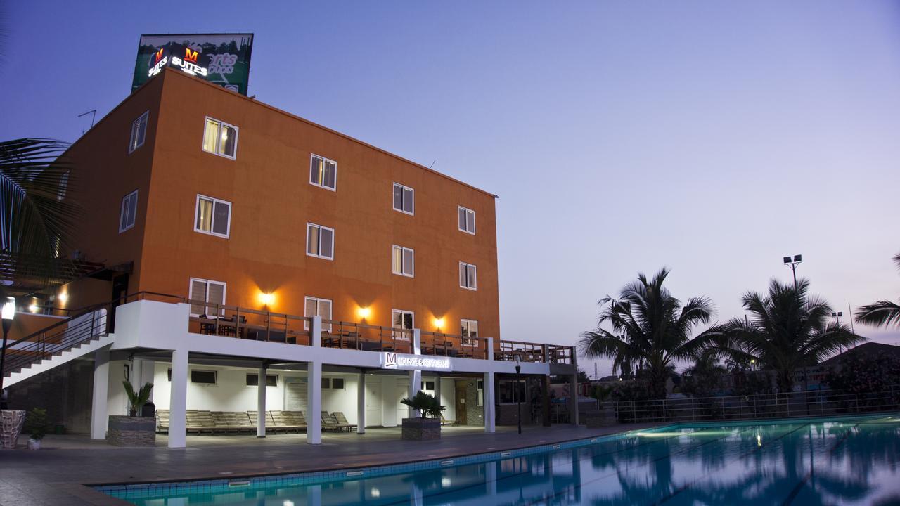 M Suites Hotel Accra Ngoại thất bức ảnh