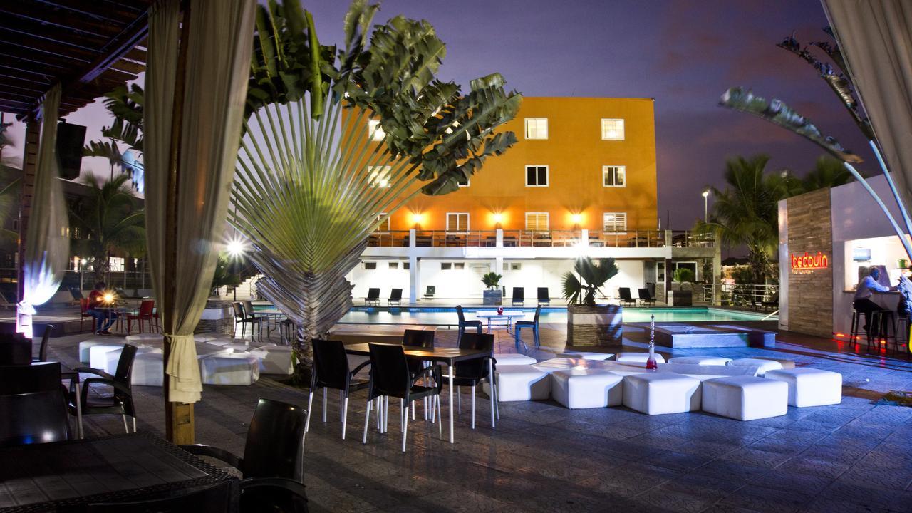M Suites Hotel Accra Ngoại thất bức ảnh