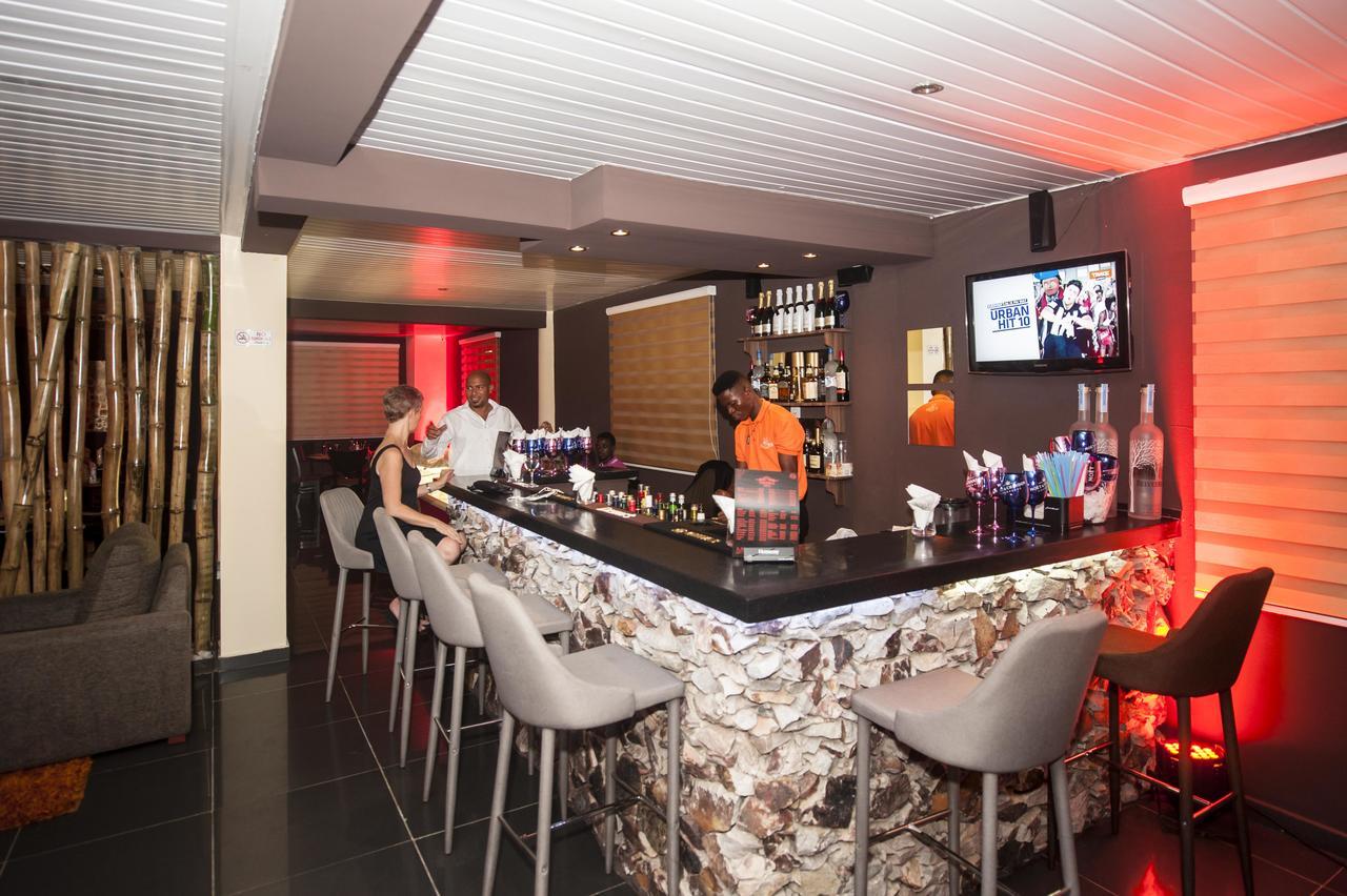 M Suites Hotel Accra Ngoại thất bức ảnh